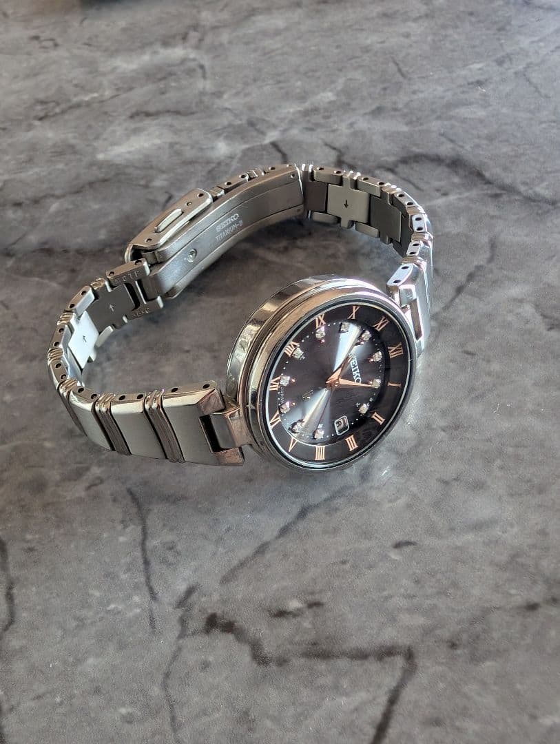 セイコー ルキアカリテ 電波ソーラー レディース 腕時計 11Pダイヤ チタン