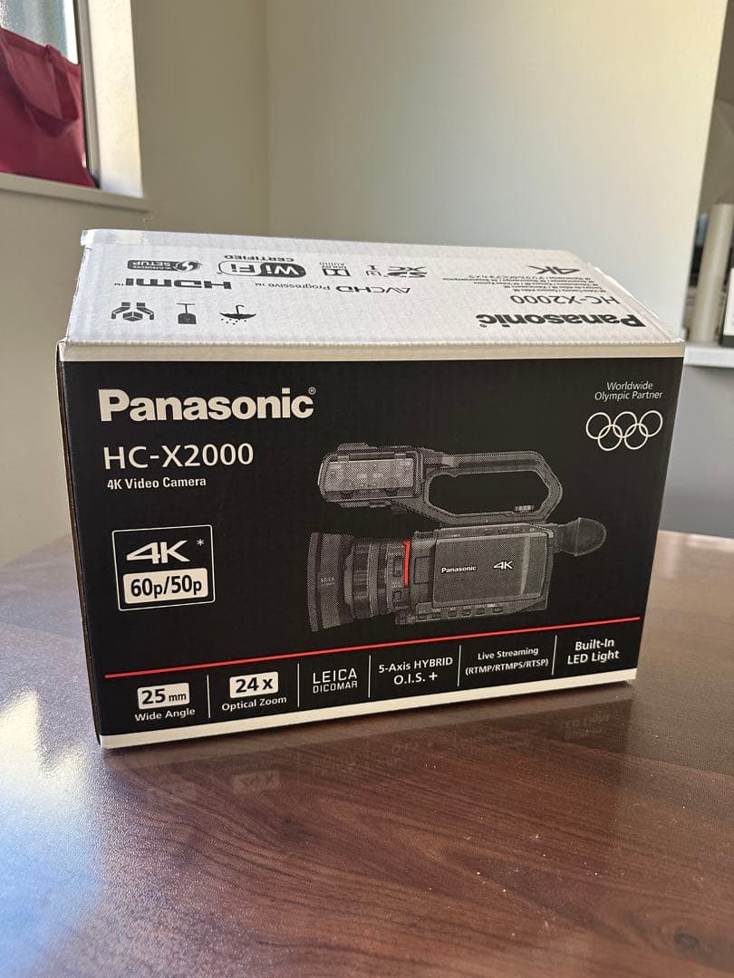 Panasonic HC-X2000 4Kビデオカメラ パナソニック