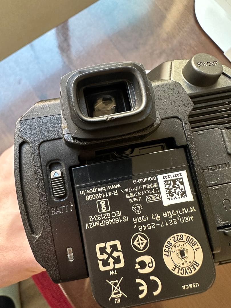 Panasonic HC-X2000 4Kビデオカメラ パナソニック