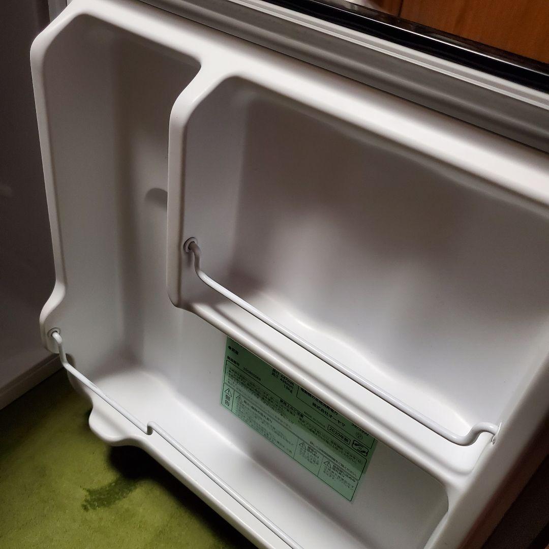 朝霞市引取り限定！株式会社オーヤマ　小型冷蔵庫　ブラック　PRC-B051D-B