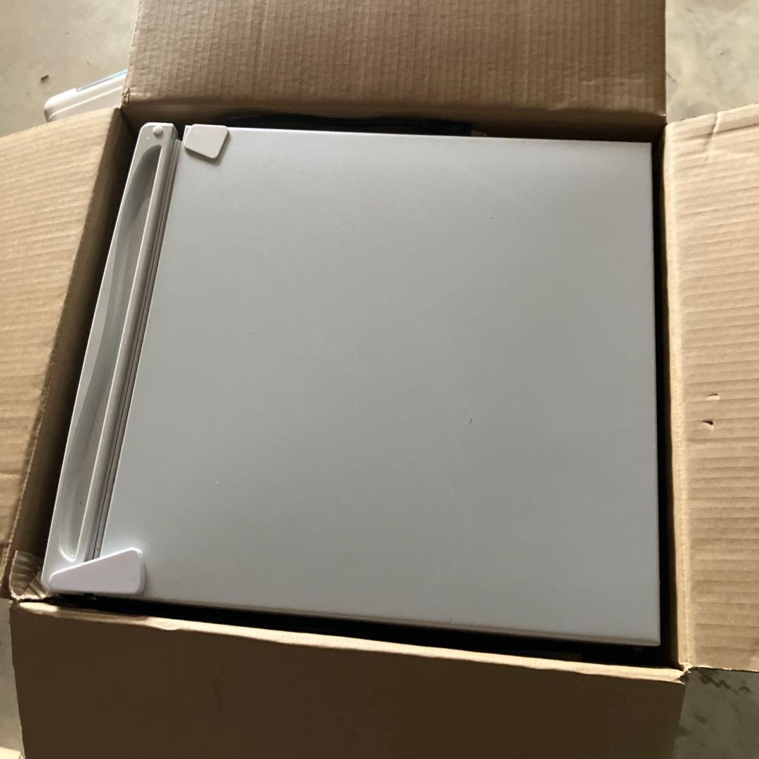 小型冷蔵庫　SR-R4802 一人暮らしなど