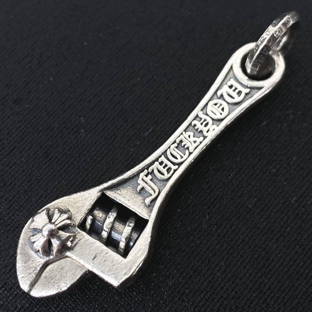 CHROME HEARTS シルバー FUCKYOU クロス スパナ ペンダント