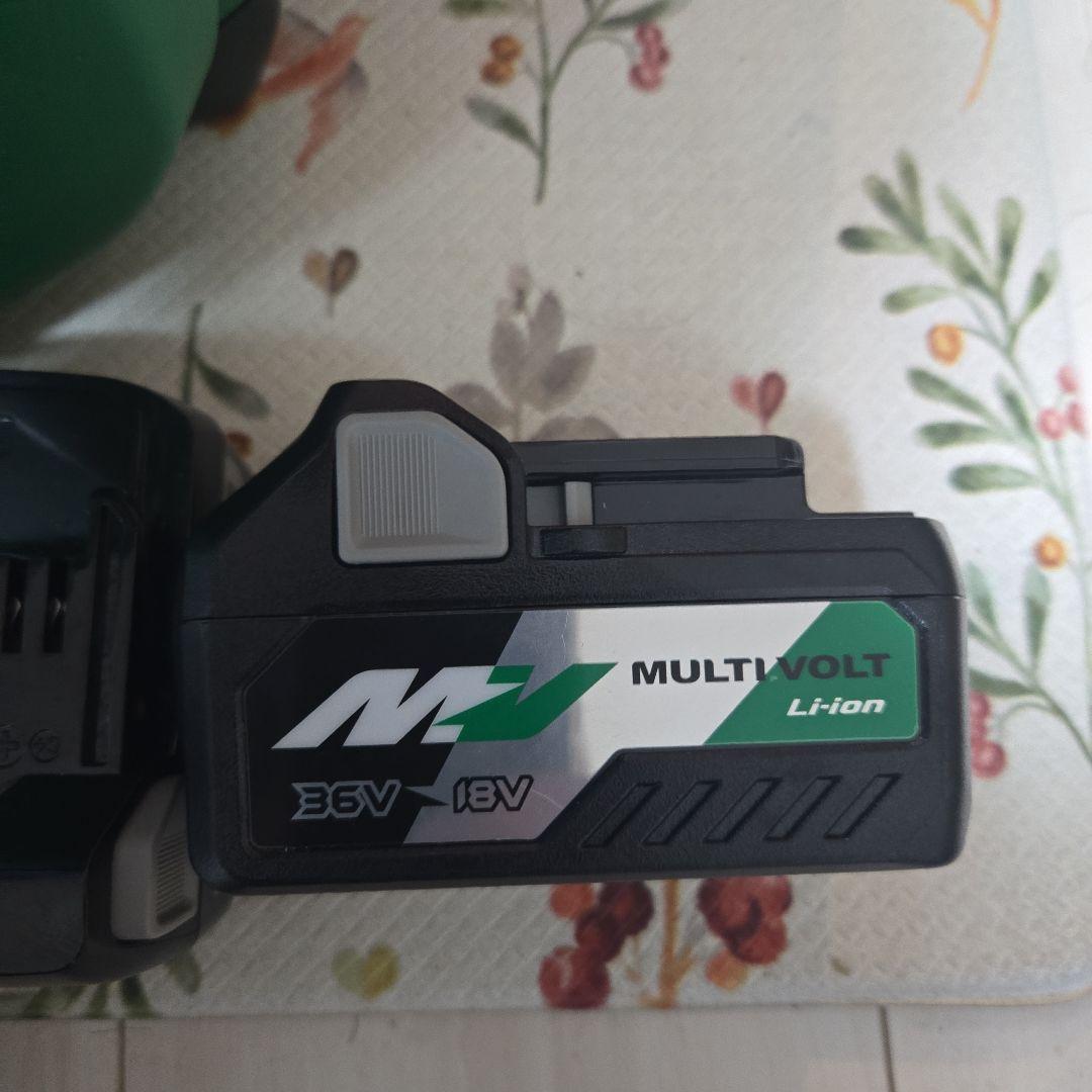 最終値下げ☆HiKOKI 高圧洗浄機本体　バッテリー充電器付き