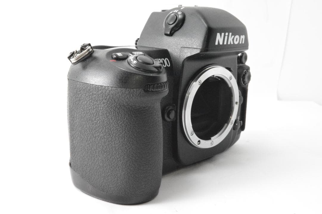 ■ 美品 ■ニコン　Nikon F100 ボディ