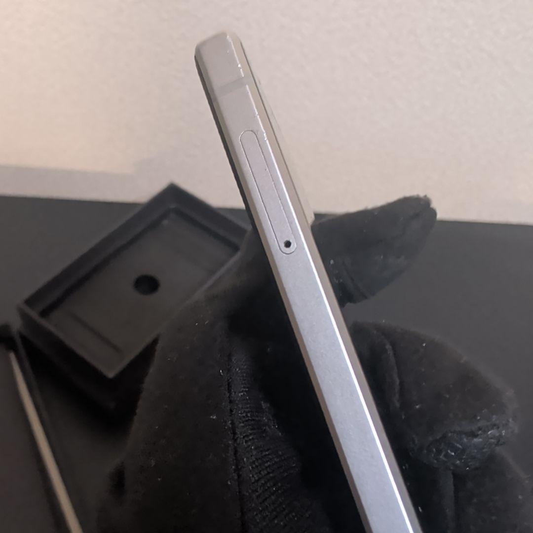 【期間限定値下げ】BlackBerry KEY2 BBF100-8