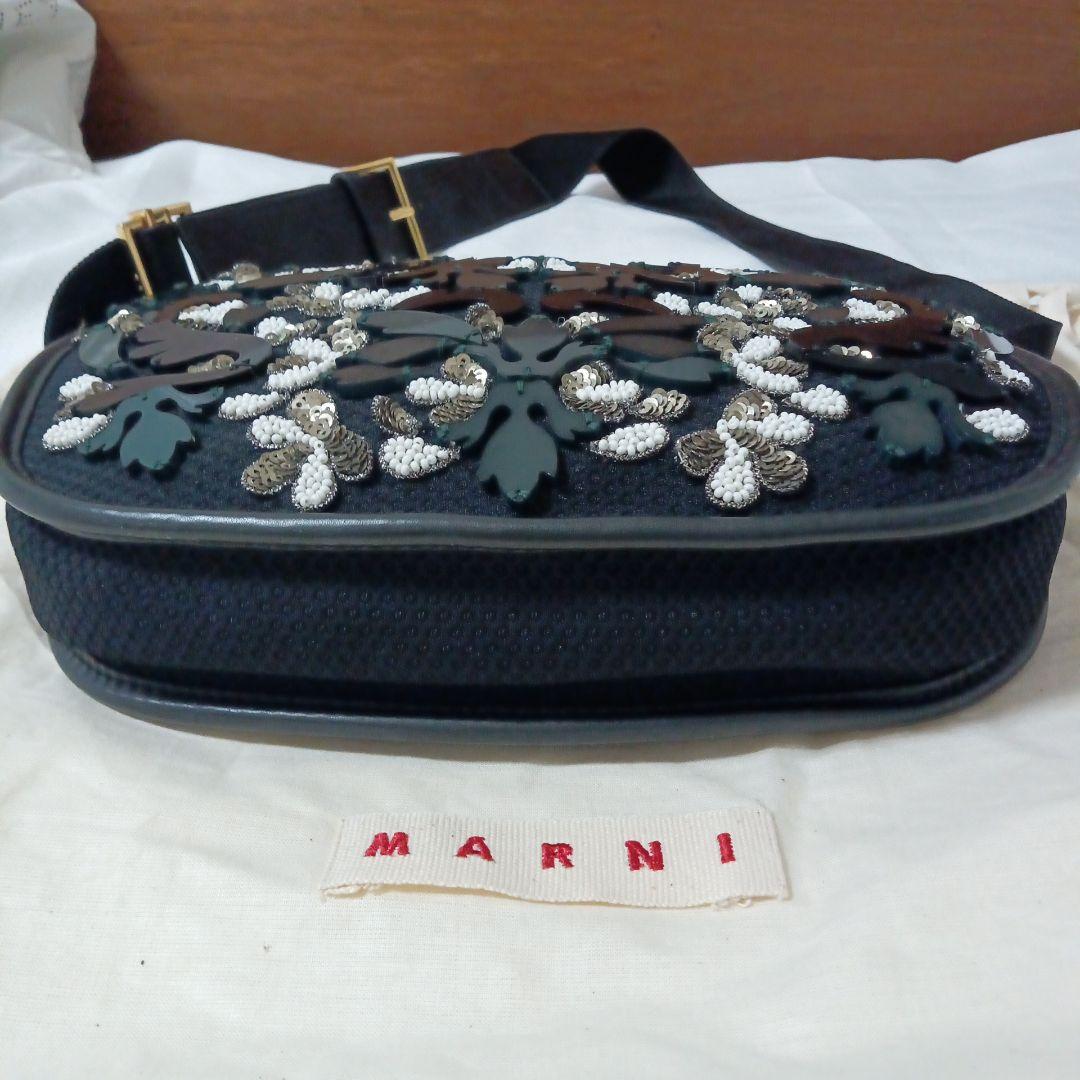 MARNI ボディバッグ