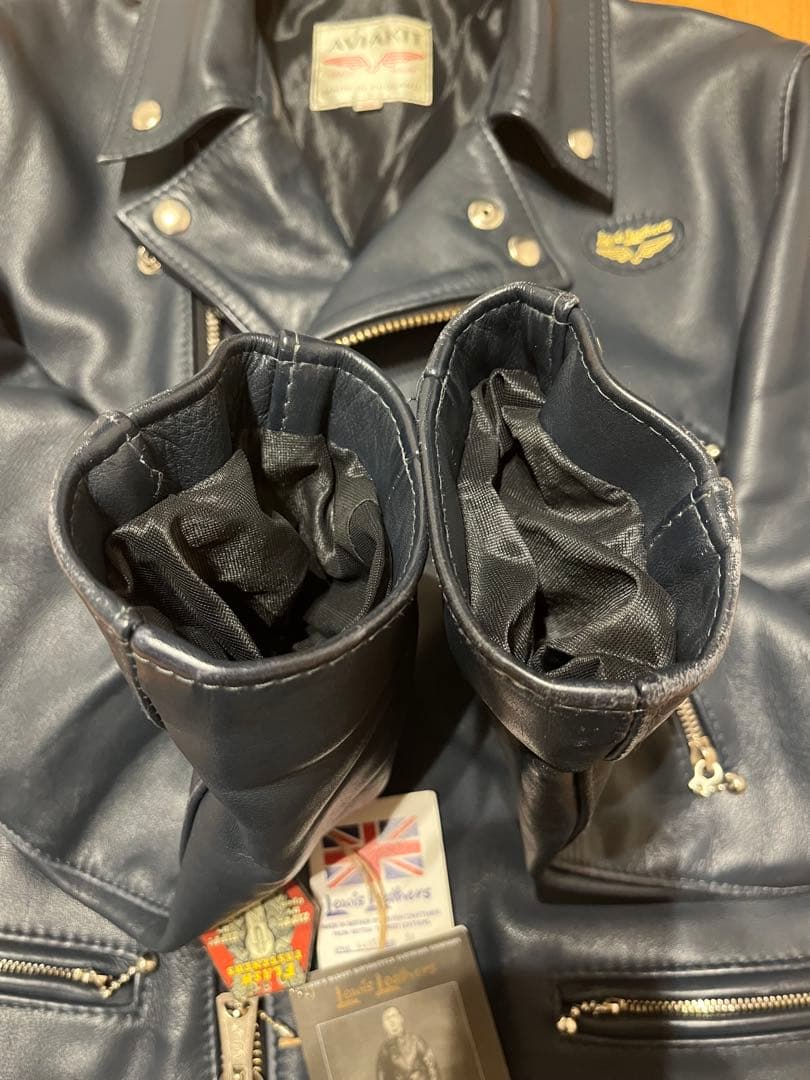 ★ ルイスレザー ライダースジャケット サイクロン ★