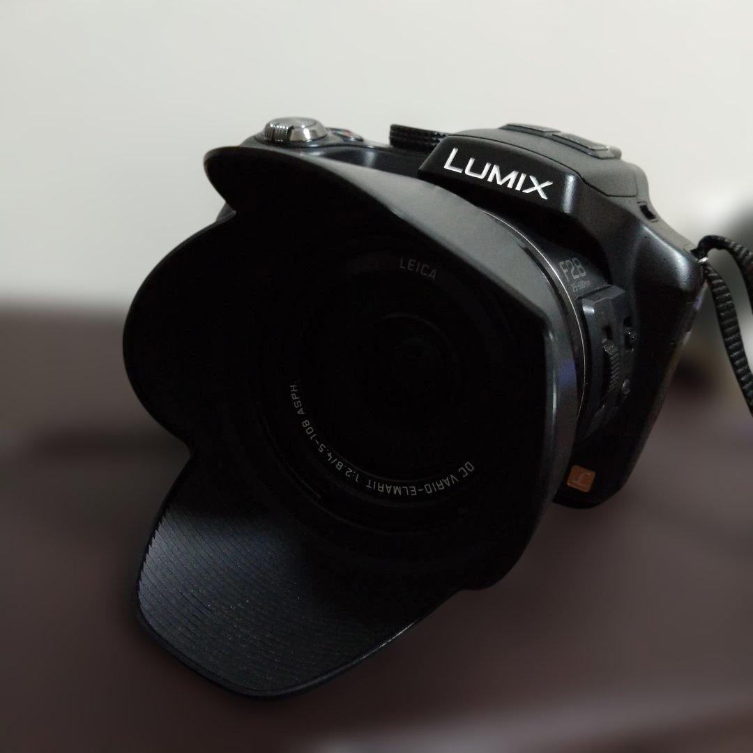 Panasonic DMC-FZ200 コンパクトデジタルカメラ