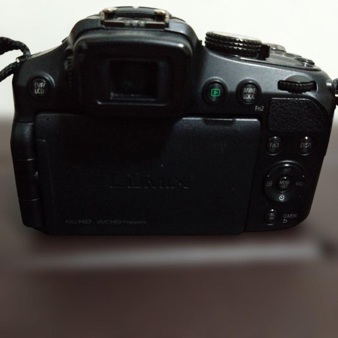 Panasonic DMC-FZ200 コンパクトデジタルカメラ