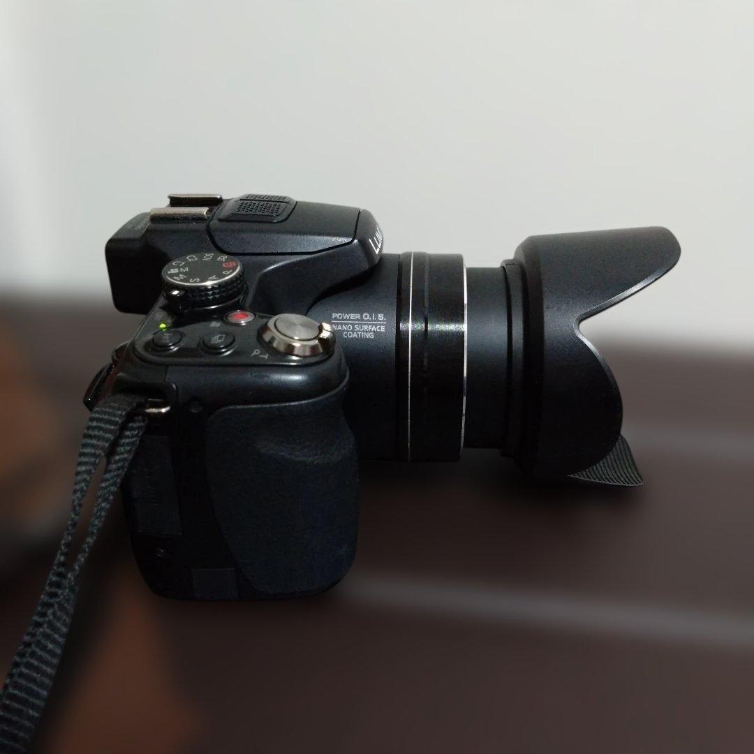 Panasonic DMC-FZ200 コンパクトデジタルカメラ