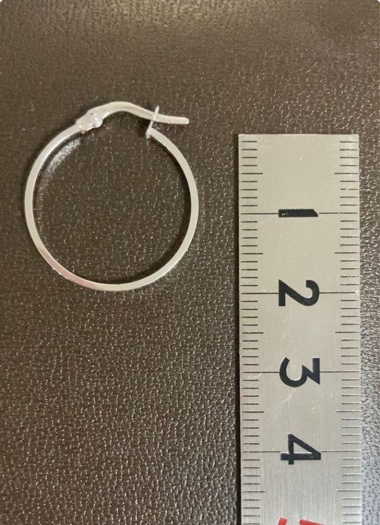 フープピアス　18K/18金:750 WG