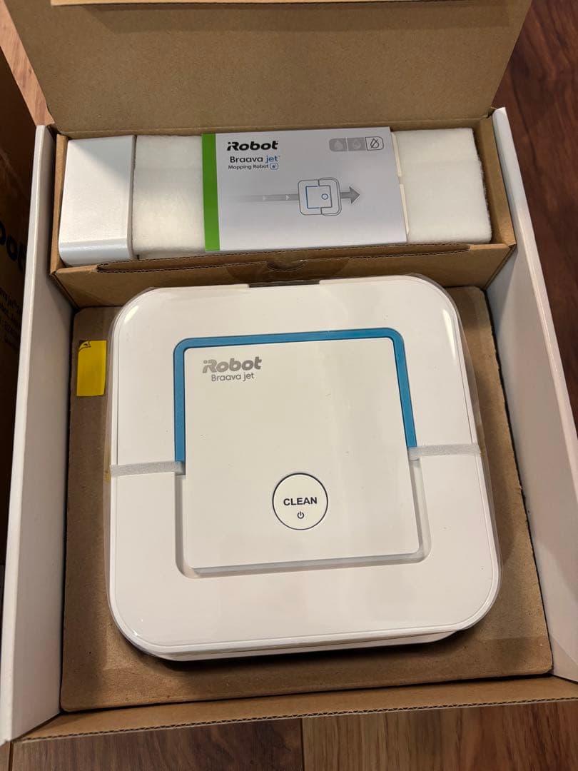 未使用◆iRobot Braava jet 240 本体 & クリーニングパッド