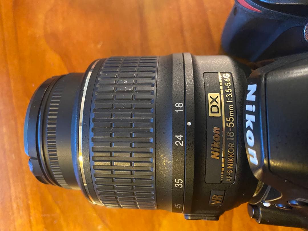 Nikon デジタル一眼レフカメラ AF-S DX 18-55mm