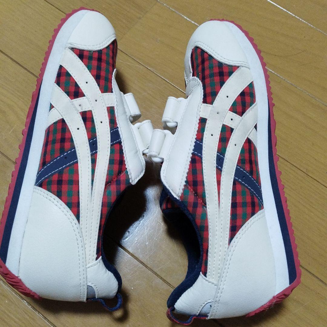 美品ファミリア　アシックス　コラボ靴　21 赤チェック柄　キッズスニーカー