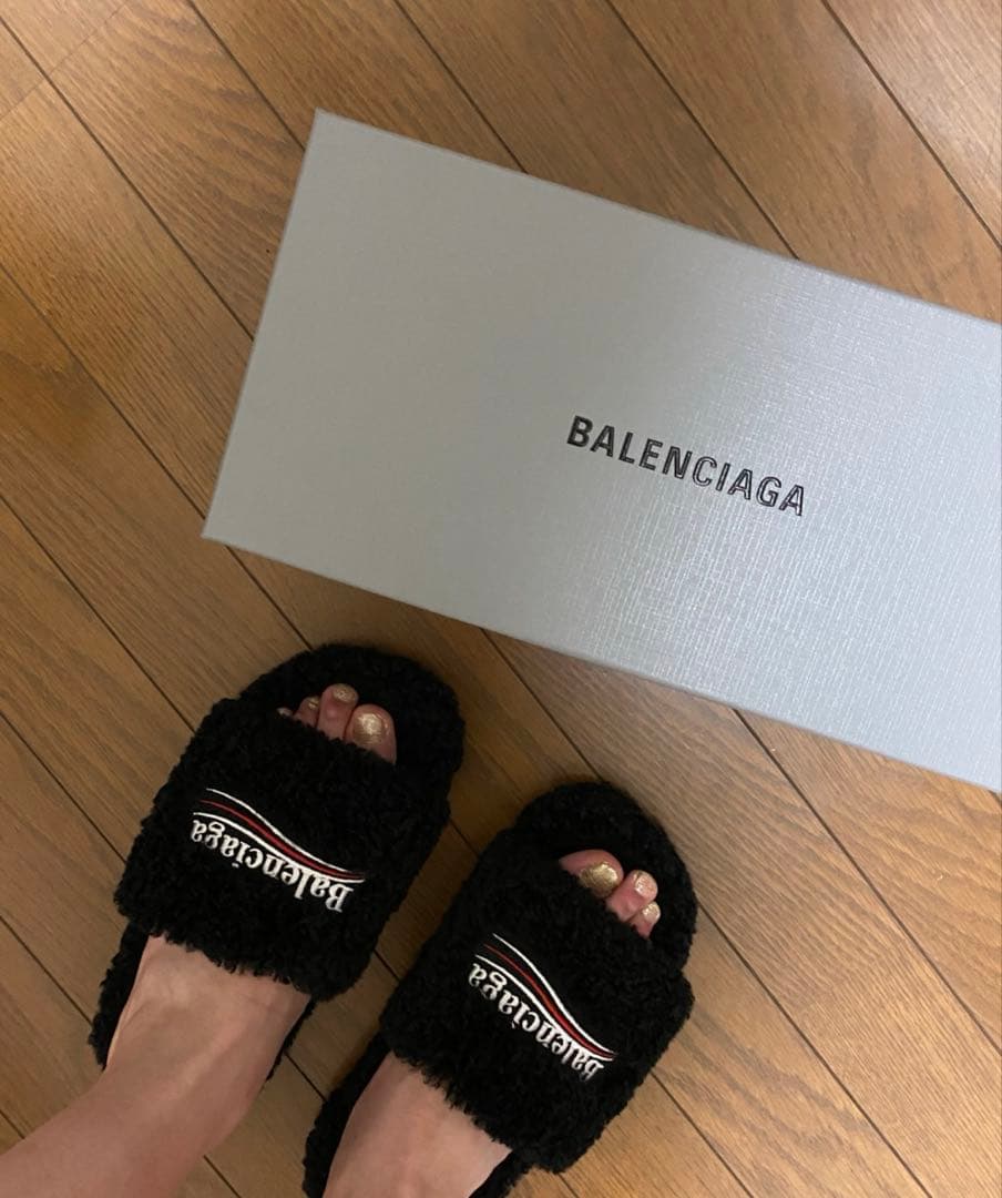 【Balenciaga 】 FURRY SLIDE サンダル　38サイズ