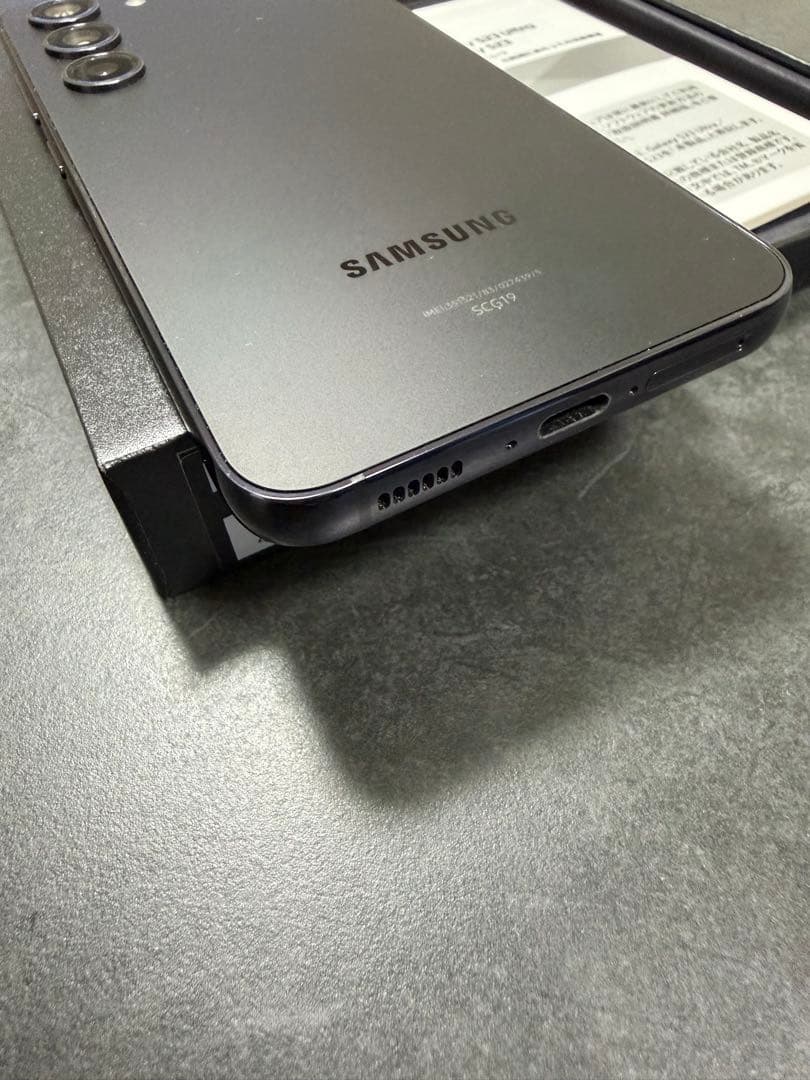 【美品】サムスン Galaxy S23 Phantom Black 256G