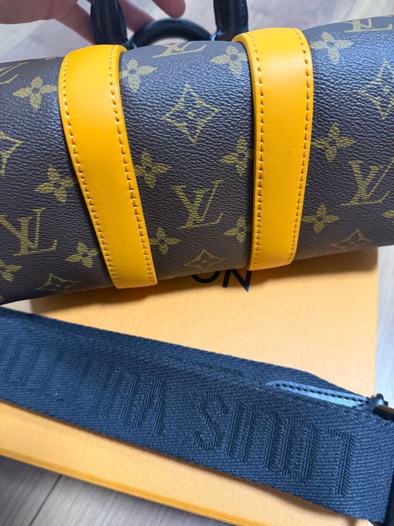 ヴィトン キーポル