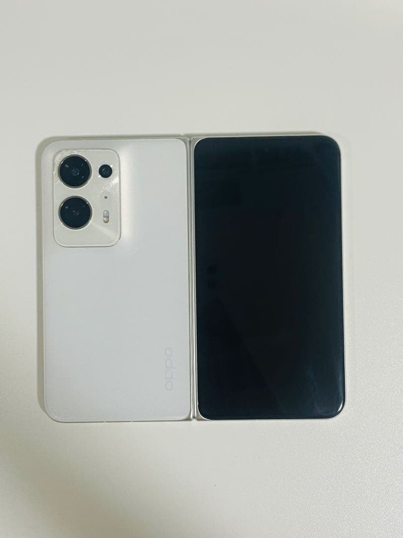 Oppo スマートフォン ホワイト