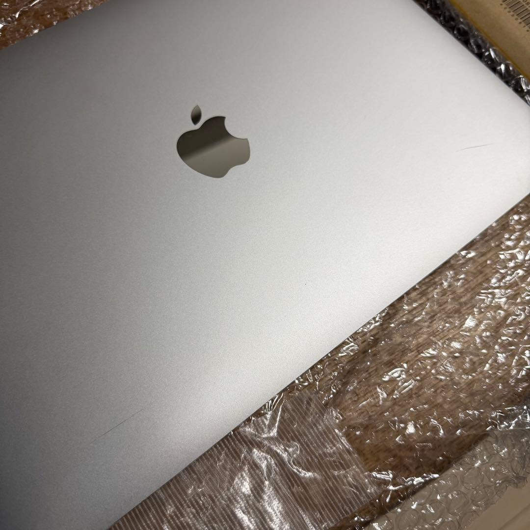 MacBook Air M1 2020 8GB/256GB バッテリー良好