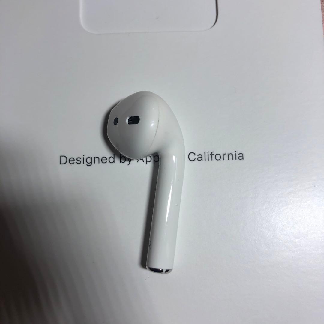 Apple AirPods 第2世代　右耳　右側　右　新品未使用