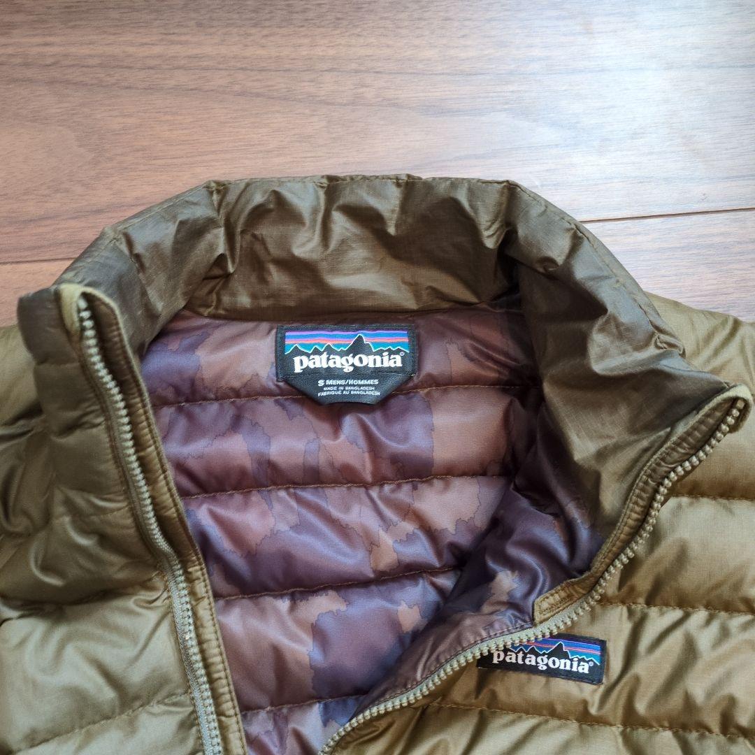 ※かかさま　patagonia ダウンジャケット オリーブ