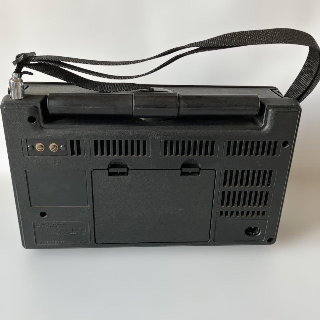 ナショナルＢＣＬラジオ　クーガー　　　　　　２２００　　完動品