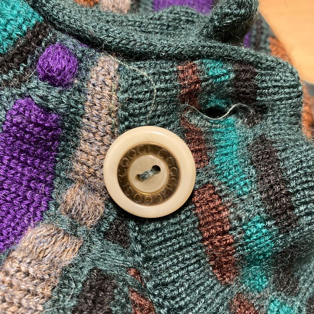 即完売 coogi クージー 3Dニット マルチカラー 総柄　ボタン取れ