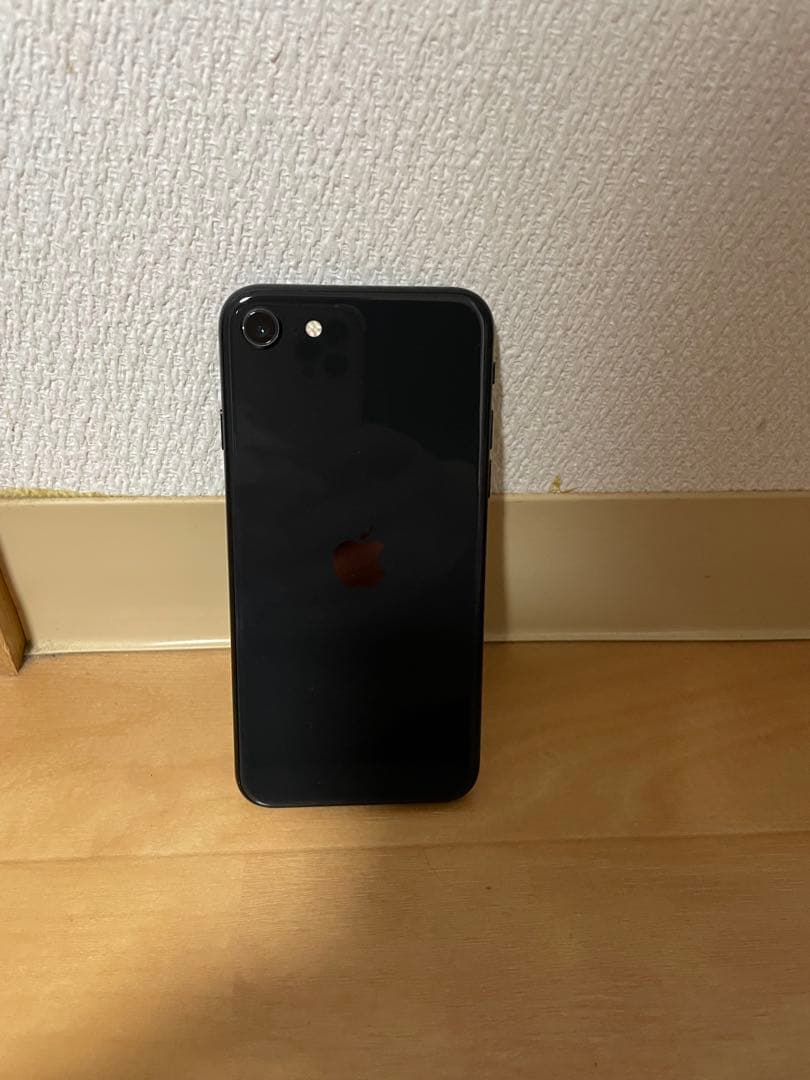 iPhoneSE2 64GB ブラック