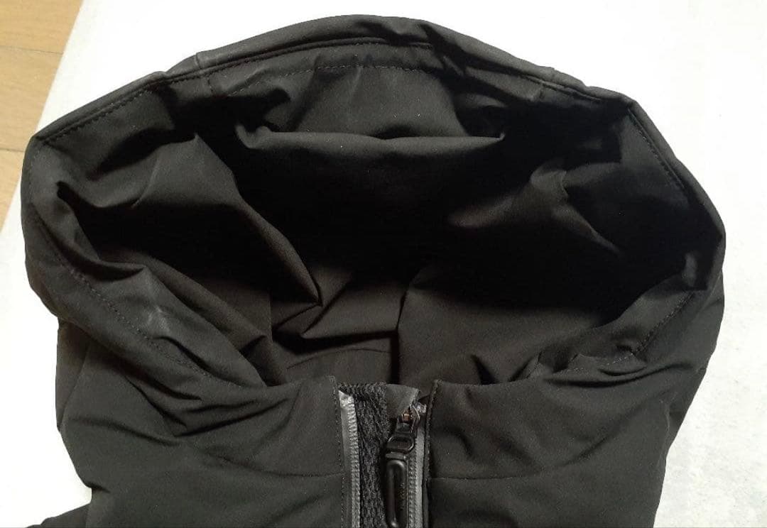 DESCENTE　水沢ダウン