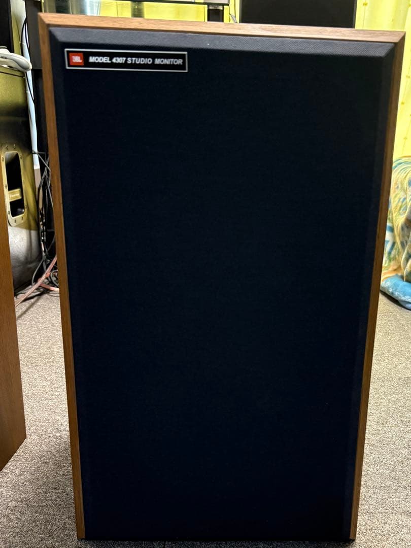 JBL 4307 フロアスタンディングスピーカー(ペア)