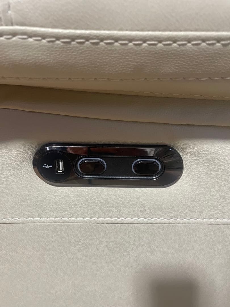 Kazu様　VIOLINO ホワイトレザー3人掛けソファ