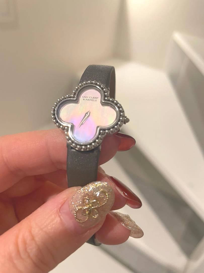 ★ m's mart★ ヴァンクリ　アルハンブラ スモールウォッチ