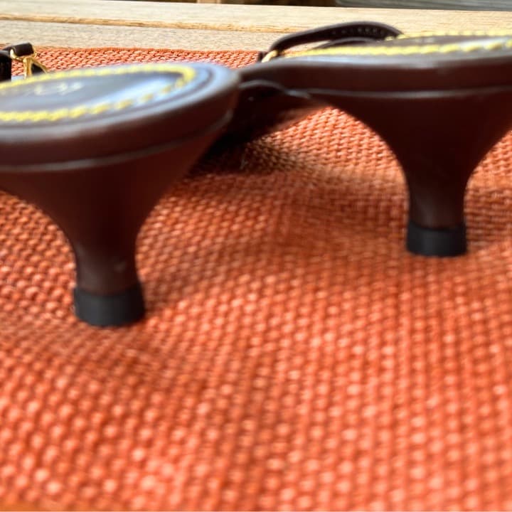 ルイヴィトン フラワーモチーフサンダル 37 正規品