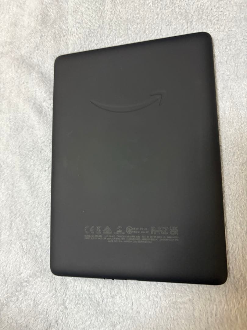 オ*ム様 Kindle Paperwhite シグネチャーエディション第11世代