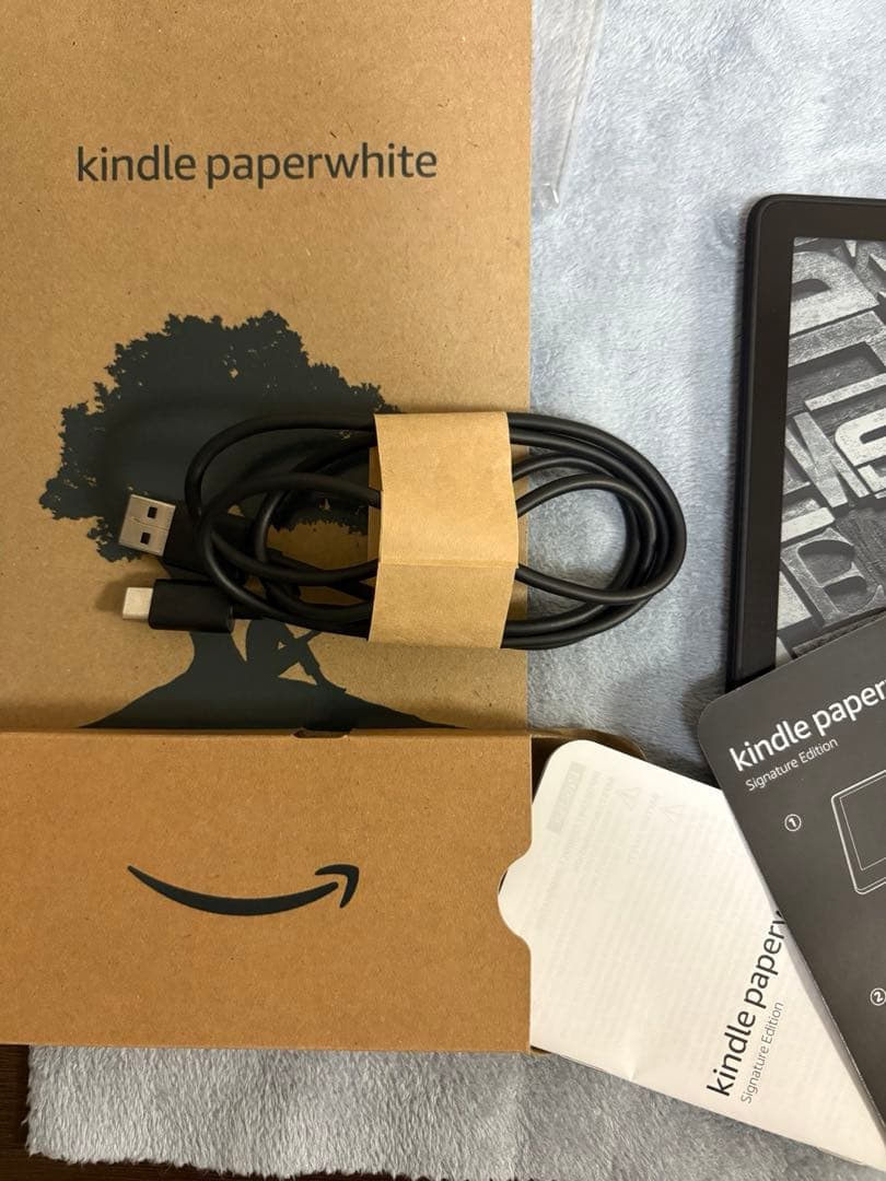 オ*ム様 Kindle Paperwhite シグネチャーエディション第11世代