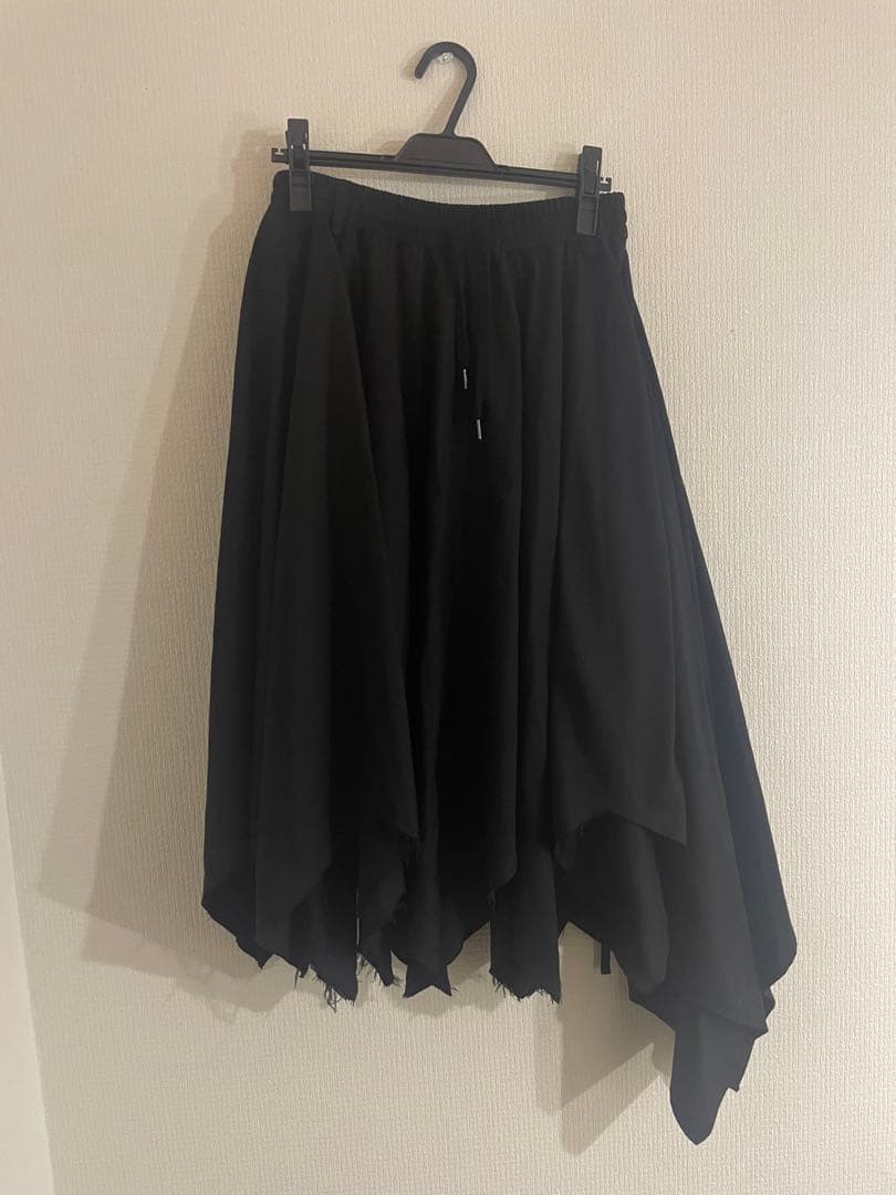 NOT CONVENTIONALレイヤードスカート