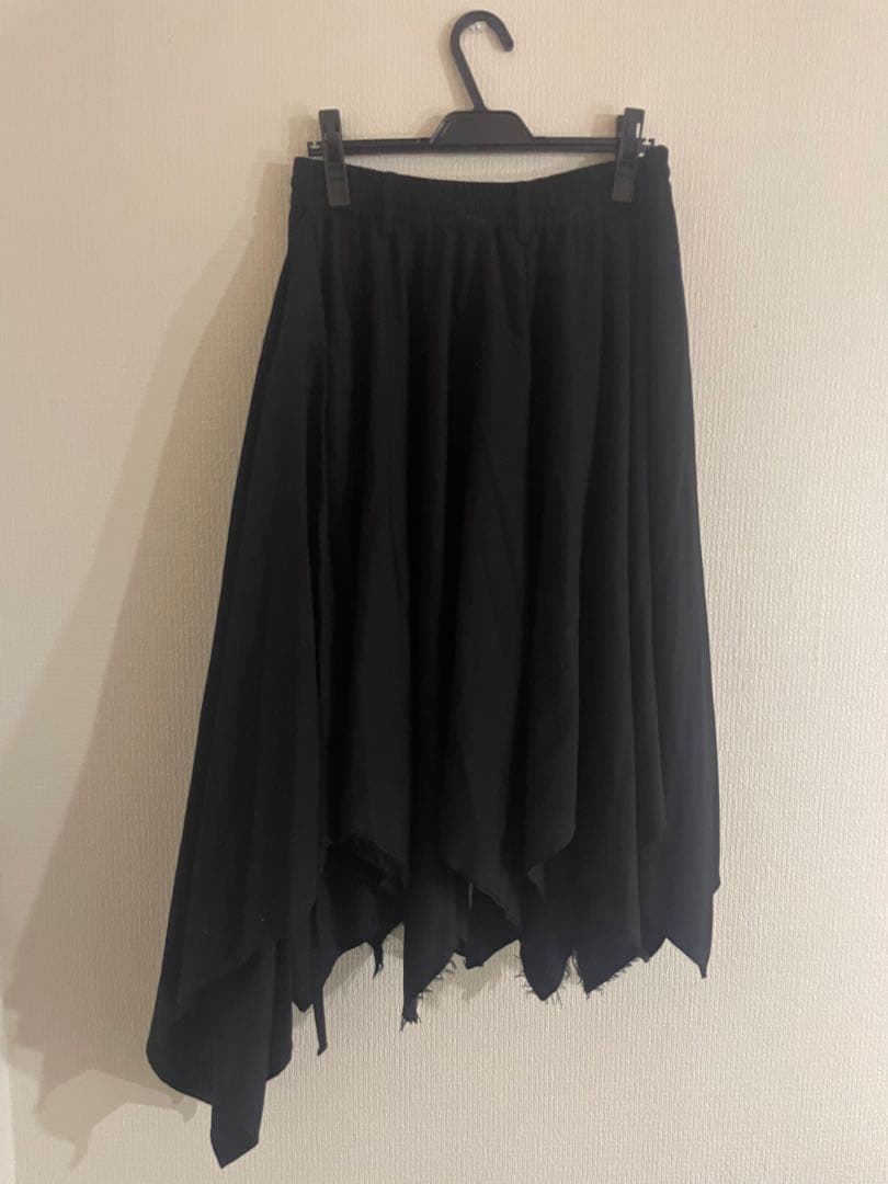 NOT CONVENTIONALレイヤードスカート