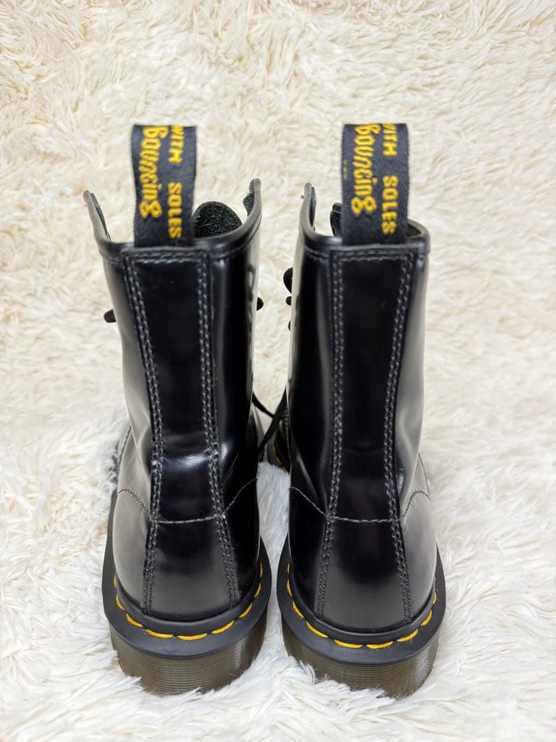 美品　Dr.Martens ドクターマーチン 8ホールブーツ ブラック　黒