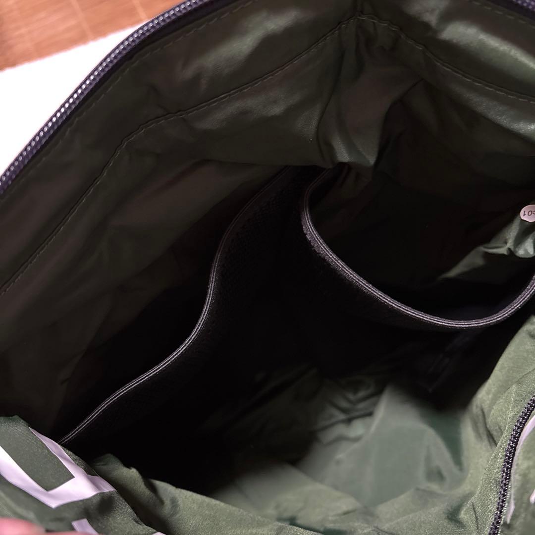 LACOST パデッドナイロン ゴルフボールエフェクトバケットバッグ 未使用品