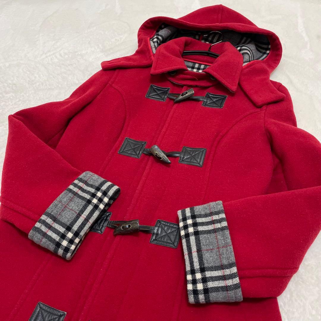 【美品】バーバリーブルーレーベル ノバチェック ダッフルコート レッド グレー