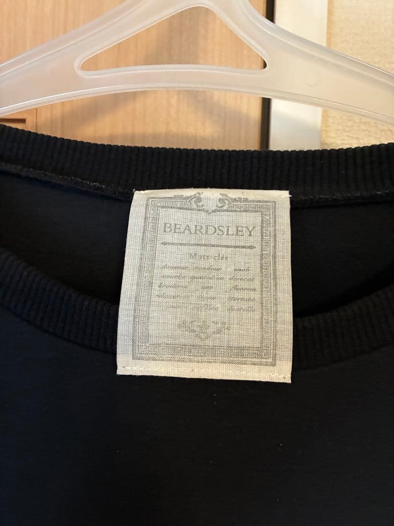 BEARDSLEY ビアズリー　袖パフダンボールワンピース