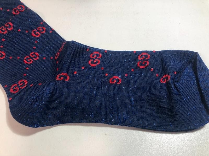 値下げ☆タグ付き未使用品☆GUCCI　グッチ　GG柄　ラメ　ロングソックス　靴下