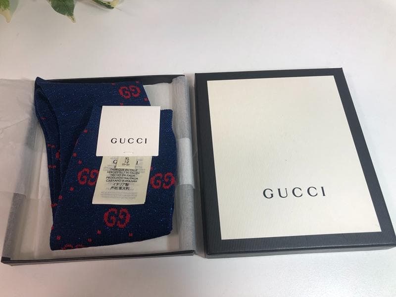値下げ☆タグ付き未使用品☆GUCCI　グッチ　GG柄　ラメ　ロングソックス　靴下