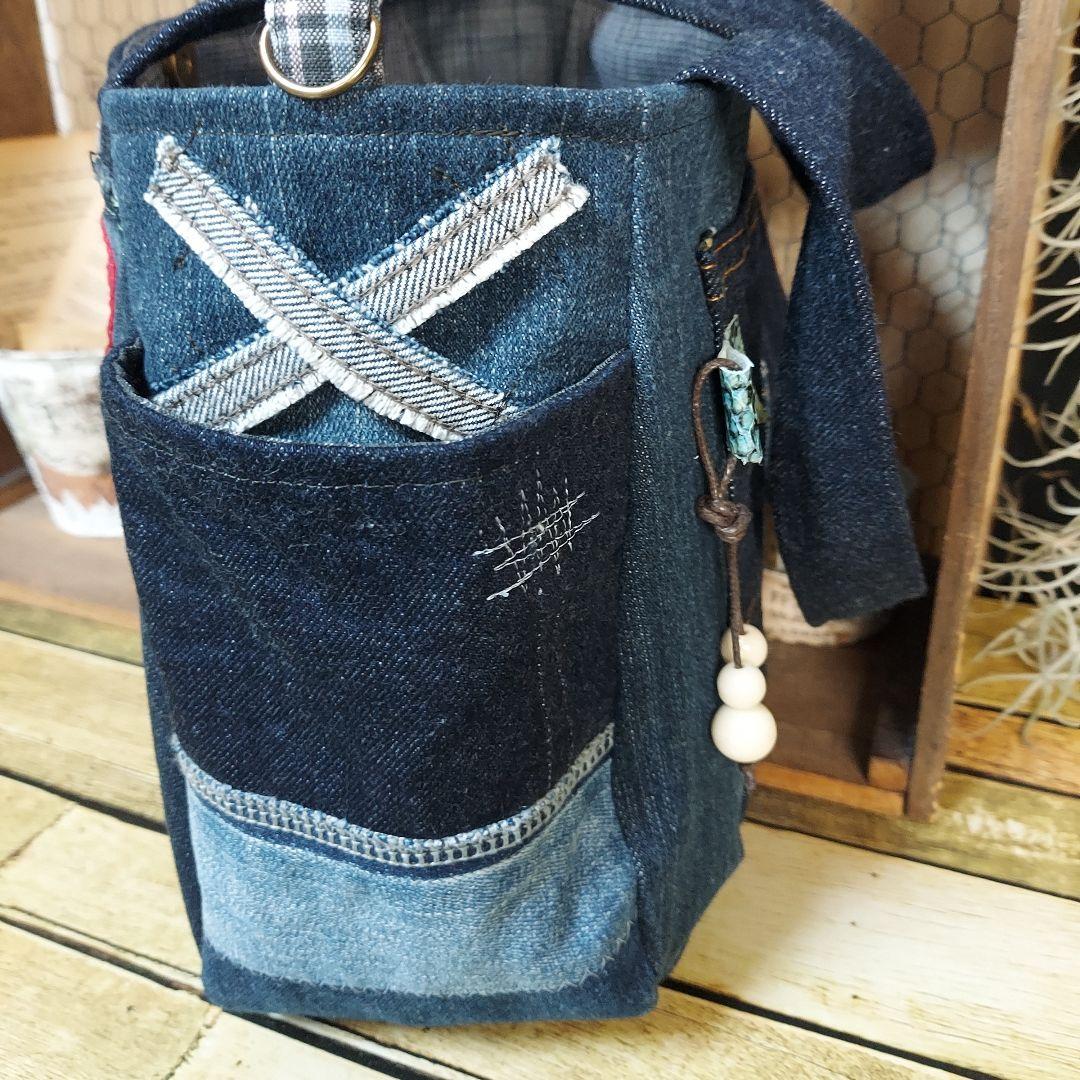 刺繍デニムバック　No.663　デニムリメイク　刺繍バック　丸いバック