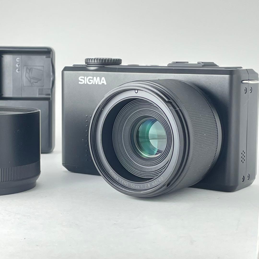 【動作・返品保証】SIGMA DP3 Merrill コンパクトデジタルカメラ