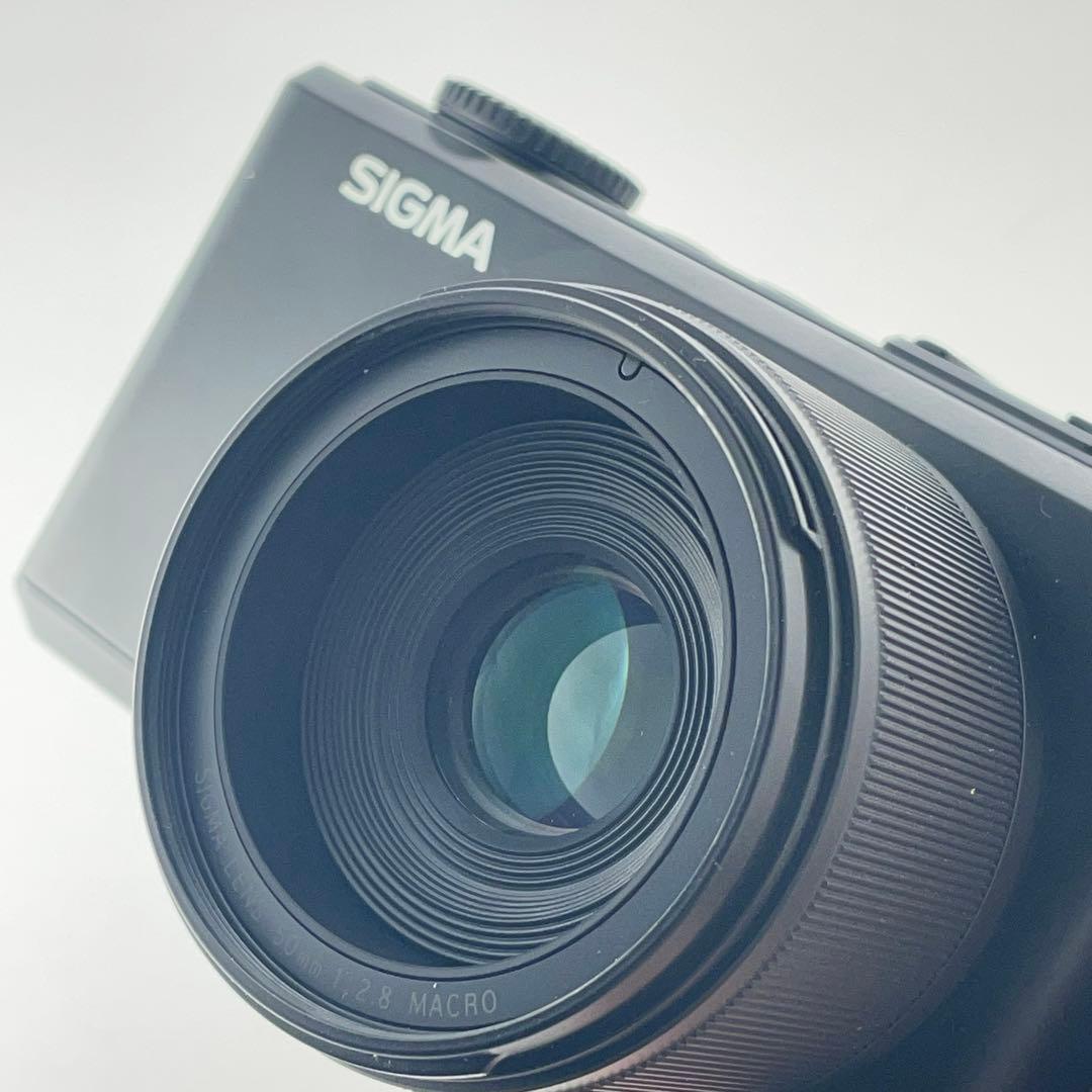 【動作・返品保証】SIGMA DP3 Merrill コンパクトデジタルカメラ