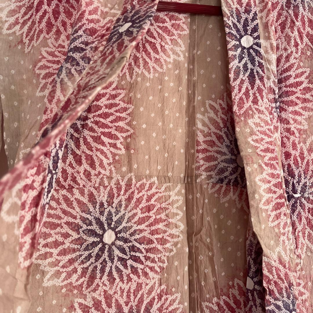 極上の着心地【有松鳴海絞り】浴衣　大輪菊　グレージュに臙脂　大人の夏着物