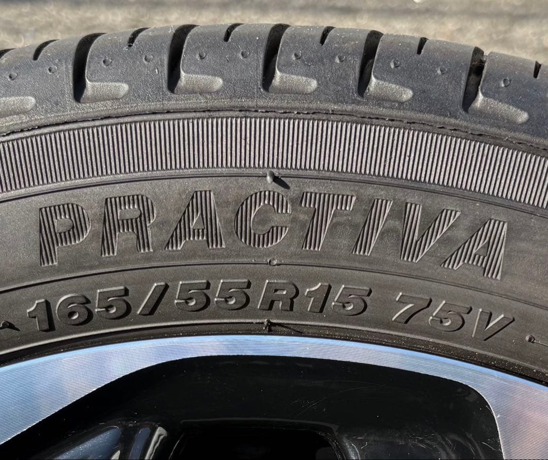 DoDoline N-BOXカスタム 軽 15インチ タイヤ24年製造