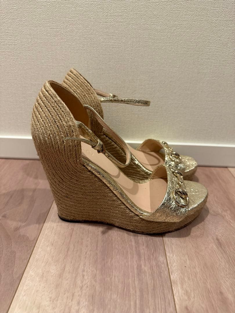 GUCCIグッチ　サンダル37