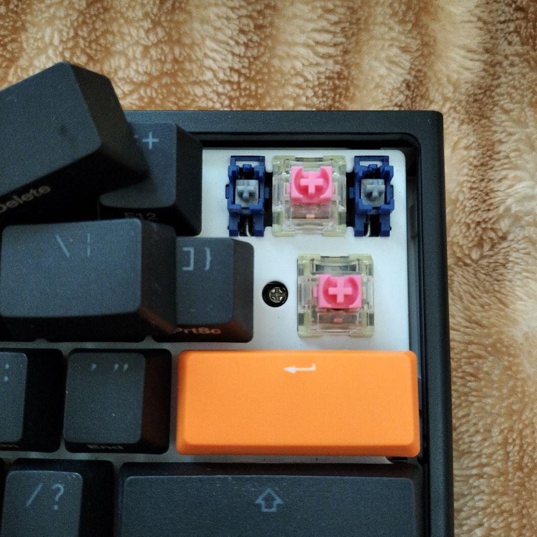 Ducky One 2 Mini 60% ゲーミングキーボード赤軸（ピンク軸）